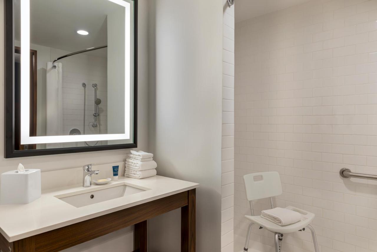 Four Points By Sheraton Monterrey Airport Apodaca Zewnętrze zdjęcie
